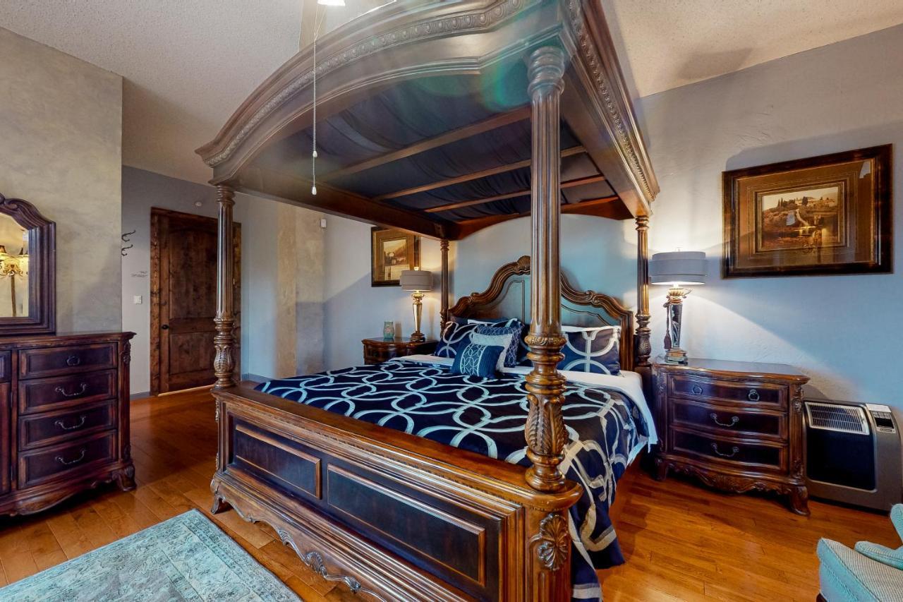 Tuscan Manor Eureka Springs Bagian luar foto